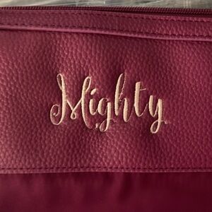 31 All Weekend Tote w/ embroidery.